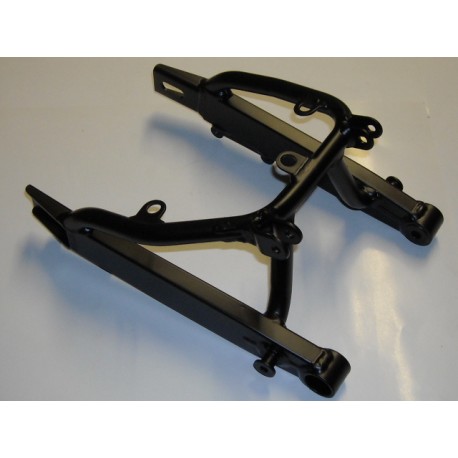 Nuovo forcellone in acciaio Interasse 237 a sezione rettangolare DM / New steel swingarm wheelbase 237mm DM